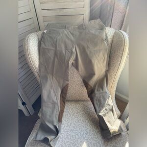 The Tailored Sportsman Khaki Chinos